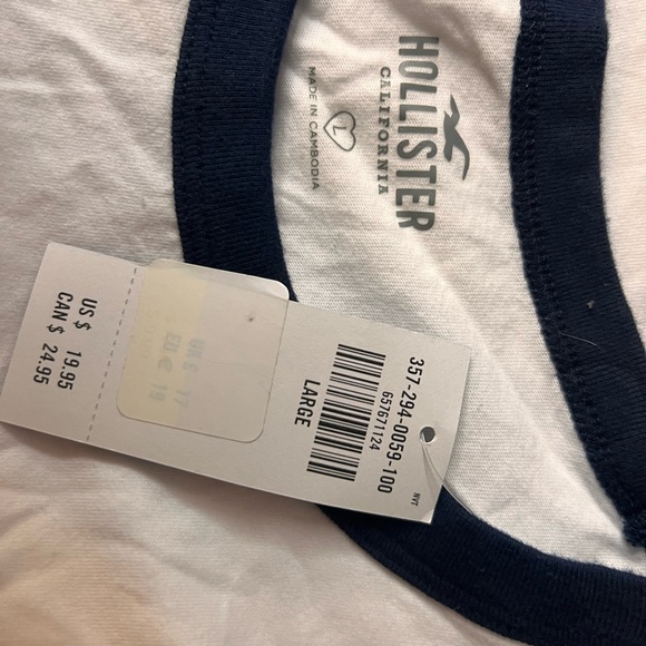 Hollister Women's Italia Graphic Tee - White and Black - Picture 3 of 3